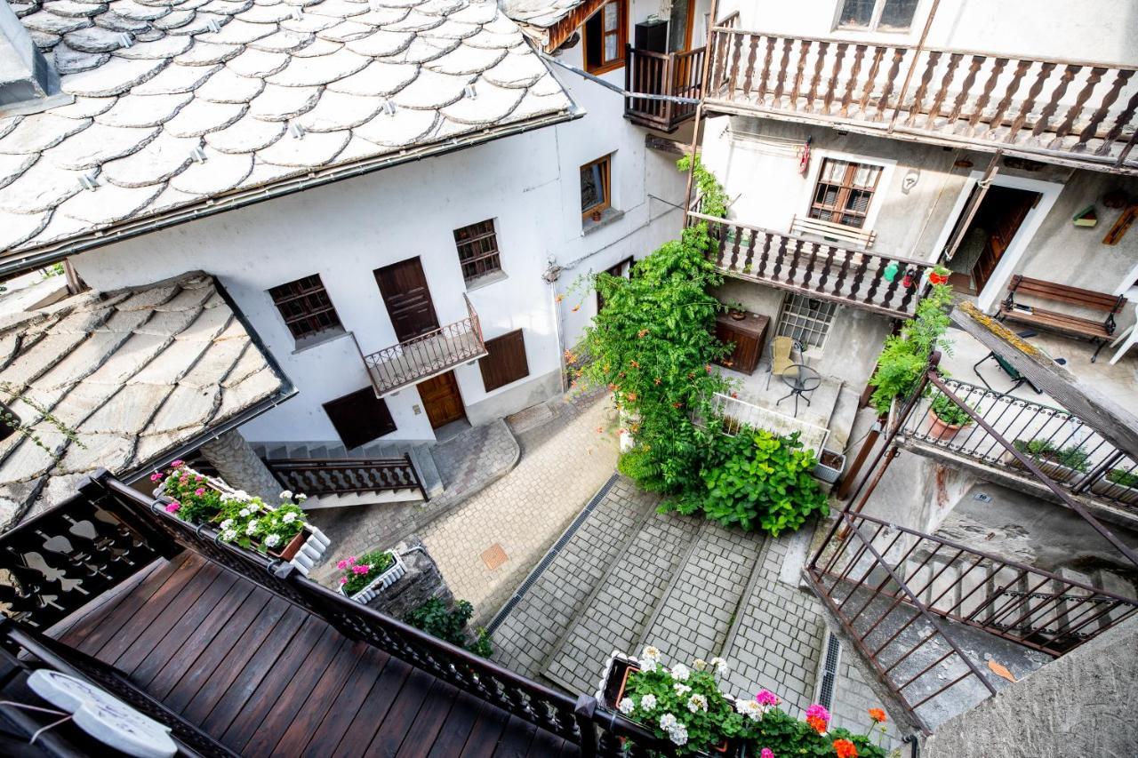 Maison La Bagne アオスタ エクステリア 写真