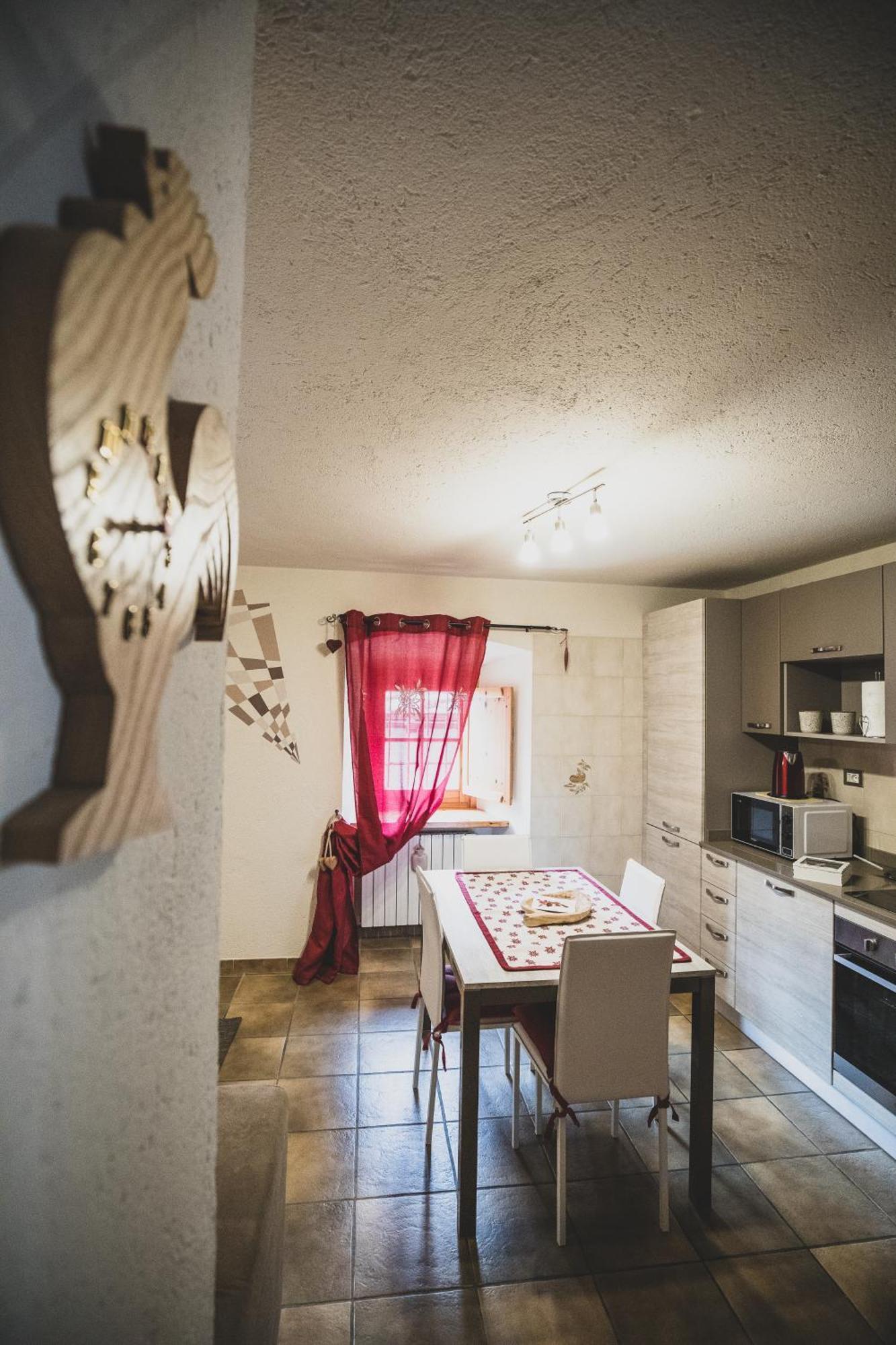 Maison La Bagne アオスタ 部屋 写真